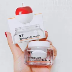 KEM DƯỠNG TRẮNG DA V7 GIẢM THÂM NÁM TÁI TẠO DA V7 TONING LIGHT Dr.Jart+ 50ml