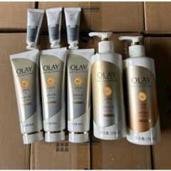 Dưỡng thể Olay B5, B3+ Vitamin C trắng da 250ml