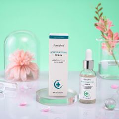 Serum PHARMAFORM Acne Clarifying 30ml Giảm Mụn Kiềm Dầu Se Khít Lỗ Chân Lông