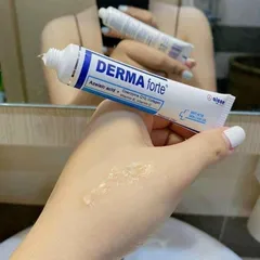 Kem Dưỡng Derma Forte Gel 15g - Giảm Mụn Trứng Cá, Ngừa Thâm, Mờ Sẹo, Dưỡng Da