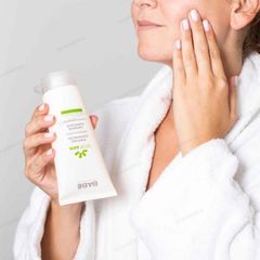 Sữa rửa mặt BABE STOP AKN PURIFYING CLEANSING GEL 100ml/200ml [ Hàng Công Ty ]