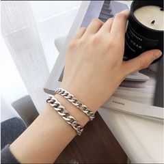 Lắc Tay Nam Titan Cao Cấp 7mm - Phụ Kiện Thời Trang Nam Mạnh Mẽ, Chống Gỉ, Thiết Kế Độc Đáo, Quà Tặng Ý Nghĩa
