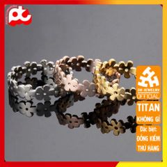 Nhẫn Nữ Titan Cao Cấp 5 Lá Cỏ - Thiết Kế Thanh Lịch, Không Gỉ, An Toàn Cho Da - Phụ Kiện Thời Trang Đẳng Cấp