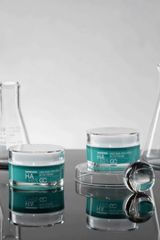 Kem Dưỡng Ẩm Phục Hồi Da Derma Science HA + B5 GC 50ml - Cấp ẩm tối ưu, phục hồi da khô, nhạy cảm, chiết xuất tự nhiên