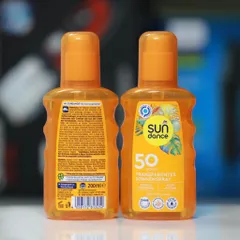 Kem chống nắng Sundace dạng xịt với chỉ số chống nắng SPF50