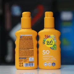 Kem chống nắng Sundace dạng xịt với chỉ số chống nắng SPF50