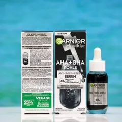 Huyết thanh Garnier AHA + BHA than hoạt tính 30ml - Giải pháp làm sạch sâu, kiểm soát dầu nhờn, giúp da sáng khỏe hơn