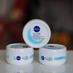 Kem Dưỡng Da Nivea Soft 200ml - Hàng Nội Địa Đức, Dưỡng Ẩm Mịn Màng Cho Mọi Loại Da, Chống Khô Nẻ, Duy Trì Độ Ẩm, Dễ Dàng Thấm ướt