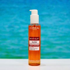 Sữa Rửa Mặt L’Oréal Revitalift Clinical Tạo Bọt Vitamin C 150ml - Làm Sạch Da, Giúp Sáng Khỏe, Dùng Hàng Ngày