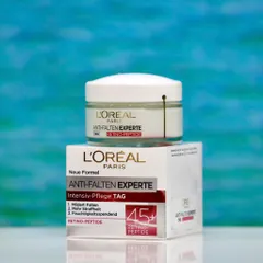 Kem Dưỡng Da L'Oréal Paris Expert 45+ - Chăm Sóc Làn Da Trung Niên, Dưỡng Ẩm và Tái Tạo Đàn Hồi Da 50ml