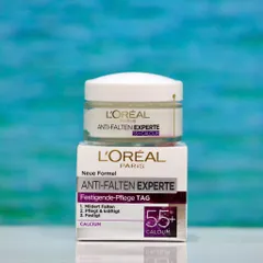 Kem Dưỡng Da L'Oréal Paris Chống Lão Hóa Experte 55+ - Dưỡng Ẩm Căng Mịn, Cho Da Mềm Mại, Phù Hợp Phụ Nữ Trên 55 Tuổi