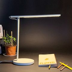 Đèn Bàn LED Protex PR036L Cao Cấp Chống Cận Thị - Đèn Đọc Sách Đa Chức Năng Có Cổng Sạc USB, Điều Chỉnh Ánh Sáng 3 Mức