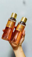 Xịt thơm toàn thân Victoria’s Secret Amber Romance Fragrance Mist 250ml 369511