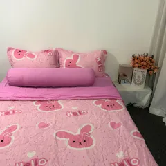 Bộ Chăn Ga Microfiber Cao Cấp 5 Món - Êm Ái, Thoáng Khí, Bọc Nệm 20cm - Giấc Ngủ Hoàn Hảo, An Toàn Cho Da Nhạy Cảm