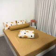 Bộ Chăn Ga Microfiber Cao Cấp 5 Món - Bọc Nệm 20cm, Vỏ Gối và Chăn Chần Bông Êm Ái, Giấc Ngủ Tuyệt Vời Mỗi Đêm