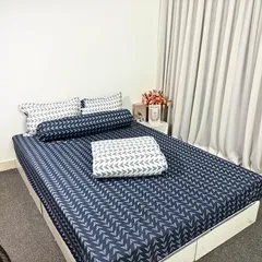 Bộ Chăn Ga Bọc Nệm Cao 20cm Microfiber 5 Món - Chăn Chần Bông Êm Ái, Thiết Kế Sang Trọng, Hỗ Trợ Giấc Ngủ Tuyệt Vời