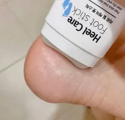 Thanh Lăn Mềm Gót Phục Hồi Gót Chân Nứt Nẻ Rire Heel Care Foot Stick - Chăm Sóc Gót Chân Hiệu Quả, Dễ Sử Dụng