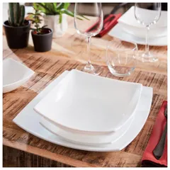 Đĩa Thủy Tinh Vuông Trắng Luminarc Quadrato 26cm J0592 - An Toàn, Đẹp, Tiện Dụng Cho Nhà Bếp Hiện Đại