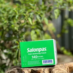 Miếng Dán Giảm Đau Salonpas - 140 Miếng Giảm Đau Cơ, Khớp, Vai, Lưng - Dán Ngoài Da Hiệu Quả từ Nhật Bản