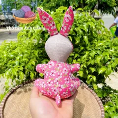 Thú Nhồi Bông Thỏ Ngồi Hoa Đáng Yêu - Đồ Chơi Trẻ Em Chất Liệu Vải Hoa Mềm Mại, Quà Tặng Ý Nghĩa Từ Thổ Cẩm Ánh Cường