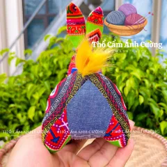 Thú Nhồi Bông Thỏ Con Thổ Cẩm Sapa - Đồ Chơi Trẻ Em Chất Liệu Vải Mềm, Quà Tặng Ý Nghĩa Cho Bé Yêu