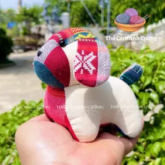 Thú Nhồi Bông Con Chó Thổ Cẩm Dân Tộc Thái - Đồ Chơi Trẻ Em Chất Liệu Vải Mềm Mại, Quà Tặng Ý Nghĩa Cho Bé Yêu
