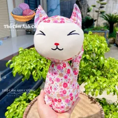 Thú Nhồi Bông Mèo Thần Tài Dễ Thương - Quà Tặng Đáng Yêu Cho Trẻ Em Bằng Vải Hoa Mềm Mại, Bảo Hành 1 Đổi 1
