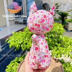 Thú Nhồi Bông Mèo Thần Tài Dễ Thương - Quà Tặng Đáng Yêu Cho Trẻ Em Bằng Vải Hoa Mềm Mại, Bảo Hành 1 Đổi 1