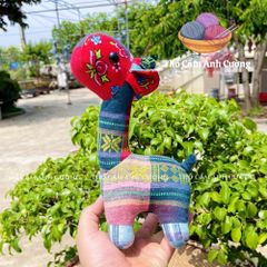 Thú Nhồi Bông Hiêu Cao Cổ Đầu To Dễ Thương - Đồ Chơi Thổ Cẩm Dân Tộc Thái - Quà Tặng Ý Nghĩa Cho Bé Yêu