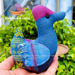 Thú Nhồi Bông Con Vịt Dân Tộc Thái - Đồ Chơi Trẻ Em Chất Liệu Thổ Cẩm và Bông Mềm Mại - Quà Tặng Ý Nghĩa Cho Bé Yêu