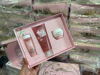 Set Lancome Hydra Zen (Toner 50ml + Scrub 100ml + Cream 15ml)