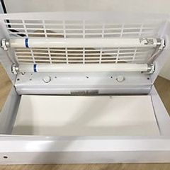 Đèn Bẫy Côn Trùng Maxx 100 - Hiệu Quả Tấm Keo Dính, Diệt Mũi Chống Vỡ, Phạm Vi 100m2, An Toàn Đạt Tiêu Chuẩn CE