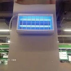 Đèn Bẫy Côn Trùng Maxx 100 - Hiệu Quả Tấm Keo Dính, Diệt Mũi Chống Vỡ, Phạm Vi 100m2, An Toàn Đạt Tiêu Chuẩn CE