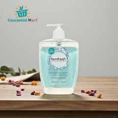 Dung Dịch Vệ Sinh Phụ Nữ Femfresh 600ml - An Toàn Cho Da Nhạy Cảm, Không Hóa Chất, Dưỡng Da Dịu Nhẹ, Hỗ Trợ Cân Bằng pH