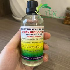 Dầu Tràm Nguyên Chất Cung Đình Vỹ Dạ 100ml - Hỗ Trợ Mẹ & Bé, Đuổi Muỗi, Giữ Ấm, An Toàn cho Trẻ Sơ Sinh