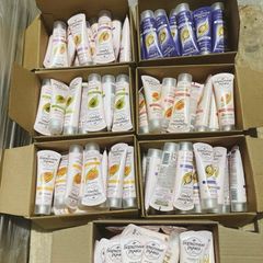 Kem Dưỡng Da Tay Silky Hands Nga 80ml - Cấp Ẩm, Tránh Nứt Nẻ, Dưỡng Mềm Mại, Chăm Sóc Da Tay, Chất Lượng Cao, Phù Hợp Mọi Loại Da