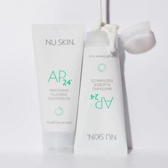Kem Đánh Răng Nuskin AP24 Whitening Fluoride - Sạch Mảng Bám, Hơi Thở Thơm Mát, Hàng Nhập Khẩu Mỹ, 110g