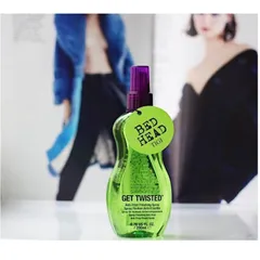 Xịt dưỡng tóc giữ nếp chống rối cho tóc xoăn TIGI BED HEAD 200ml