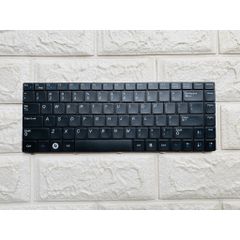 Bàn Phím Laptop Samsung R428 R429 R430 R439 - Nhập Khẩu, Tiếng Anh, Màu Đen, Dễ Lắp Ráp, Bảo Hành 9 Tháng