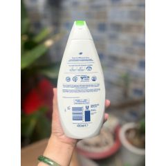 Sữa Tắm Dove Của Đức Dưỡng Ẩm Mịn Da Chống Lão Hoá 450ml Hương Dưa Leo Và trà xanh