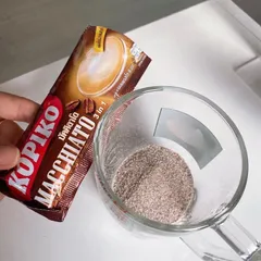 Cà Phê Sữa Kopiko Macchiato 3in1 Thái Lan Cafe Sữa Hòa Tan Thơm Ngon Đậm Vị 400g (20 gói x 20gram) HSD 2027