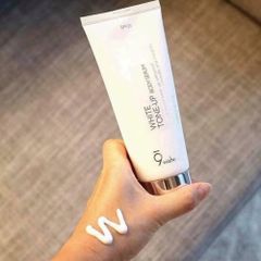 Tinh Chất Kem Dưỡng Sáng & Nâng Tone Da Toàn Thân 9 Wishes White Tone-up Body Serum - 150ml 387633