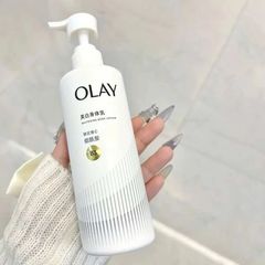 Kem Dưỡng Thể Olay Niacinamide & Vitamin C 260ml - Dưỡng Ẩm, Làm Sáng Da, Giảm Thâm Đốm Nâu, Phù Hợp Nam Nữ
