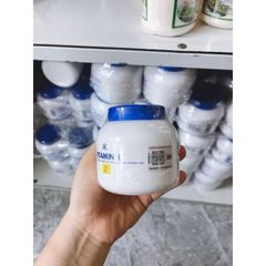 Kem Dưỡng Ẩm Vitamin E Aron Thái Lan 200g - Dưỡng Da Mịn Màng, Trắng Hồng Tự Nhiên, Phục Hồi Da Khô, Ngăn Ngừa Lão Hóa
