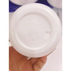 Kem Dưỡng Ẩm Vitamin E Aron Thái Lan 200g - Dưỡng Da Mịn Màng, Trắng Hồng Tự Nhiên, Phục Hồi Da Khô, Ngăn Ngừa Lão Hóa