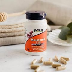 Viên uống hỗ trợ ngủ ngon NOW Melatonn 3mg - Giúp cải thiện giấc ngủ, giảm căng thẳng, 60 viên cho giấc ngủ sâu và tự nhiên
