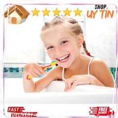 Kem Đánh Răng Trẻ Em Crest Kids 130g - Hương Vị Trái Cây An Toàn, Chống Sâu Răng, Dành Cho Bé Từ 2 Tuổi