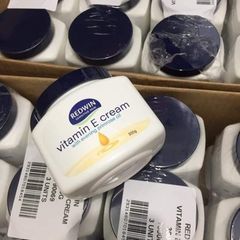(Mẫu mới) Kem dưỡng ẩm Redwin Vitamin E Cream của Úc