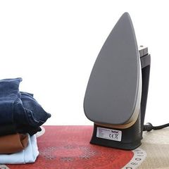 Bàn ủi khô Tefal FS3120L0 1300W tích hợp bình xịt nước - Thiết kế hiện đại, hiệu suất cao, mặt đế kim loại chống dính