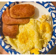 Thịt Hộp Spam Mỹ Ngon - Tiện Lợi Dùng Ngay, Đậm Đà Hương Vị, Thực Phẩm Lý Tưởng Cho Bữa Ăn Nhanh